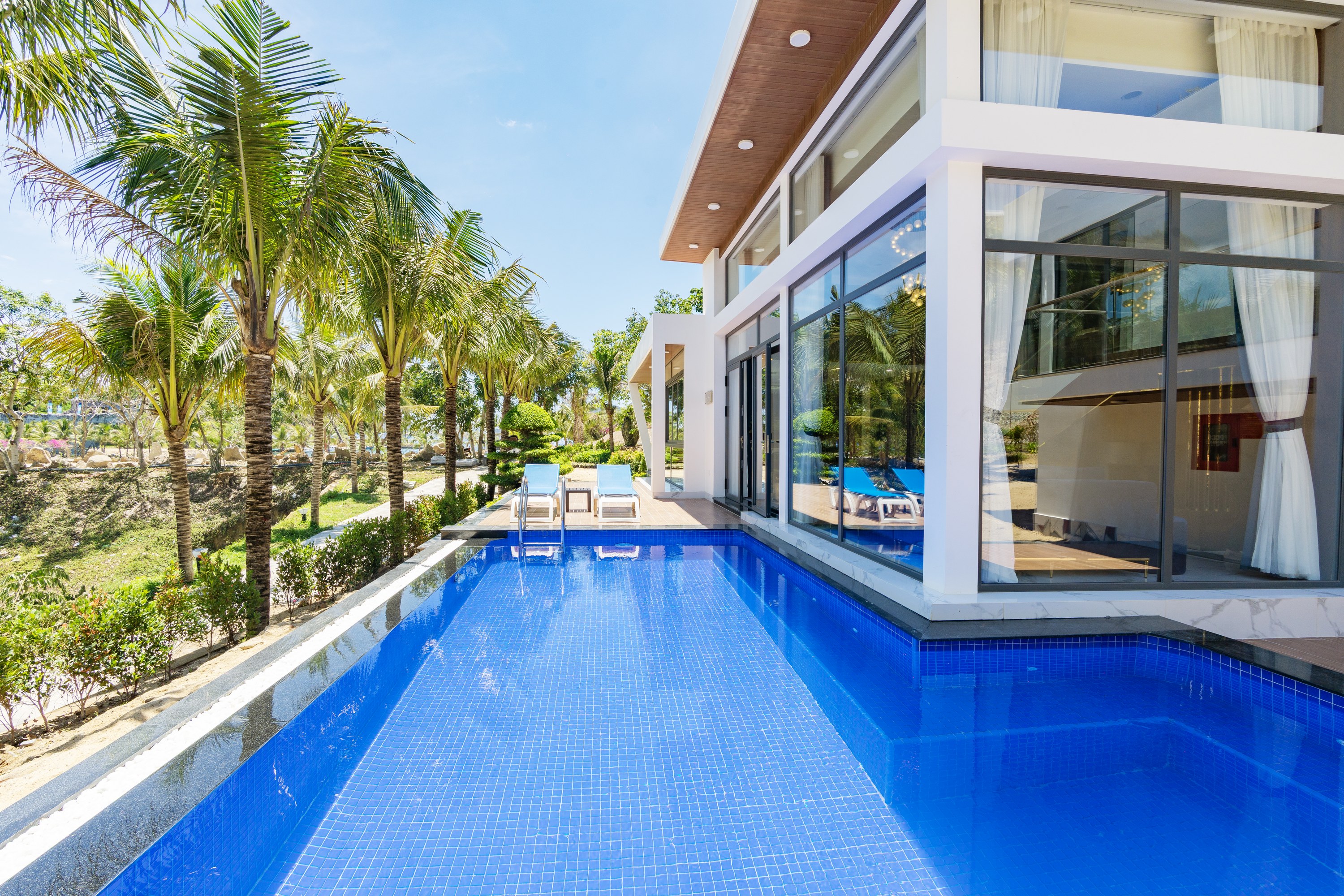 Ocean Pool Villa 3-Bedroom